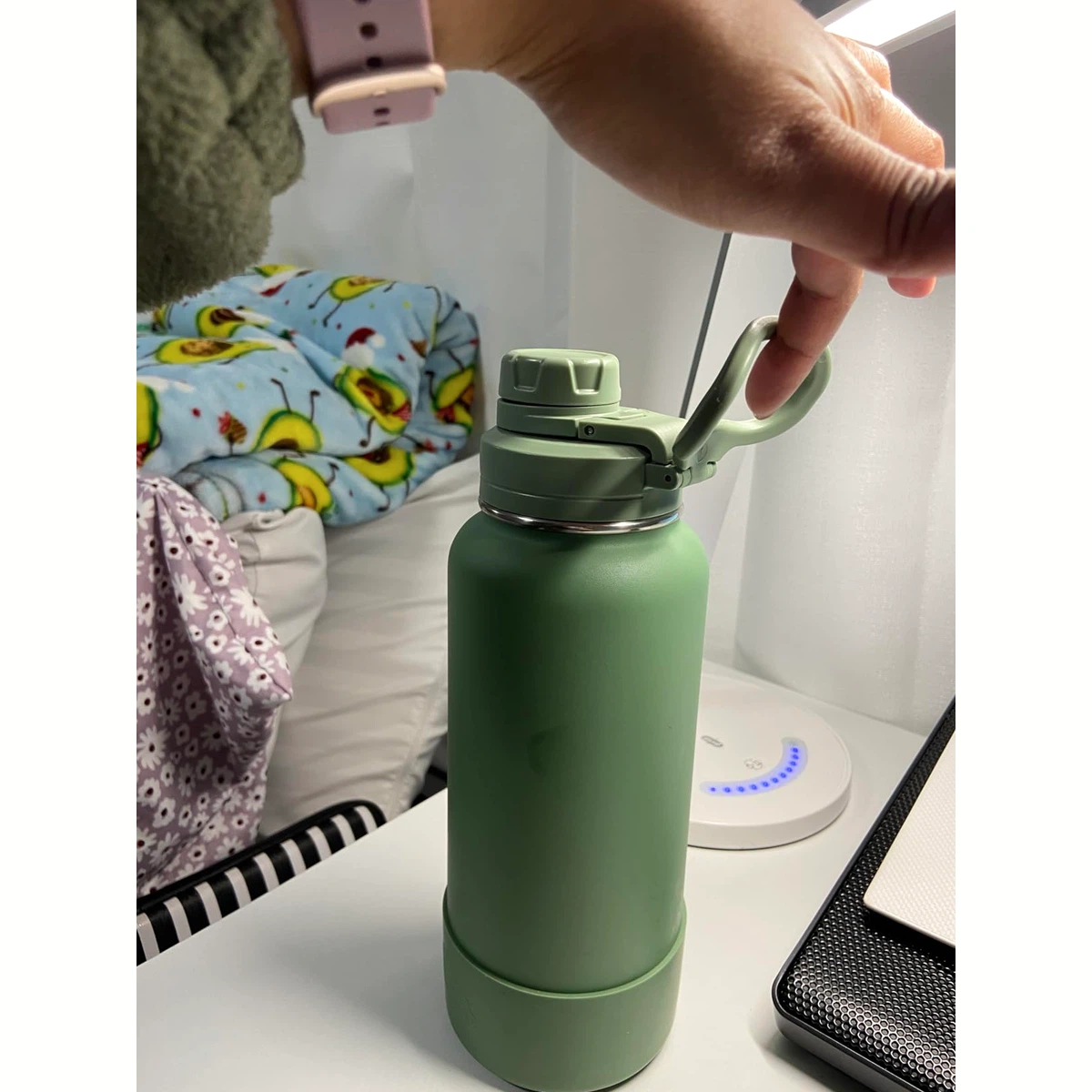 Pretty good, but lid can leak