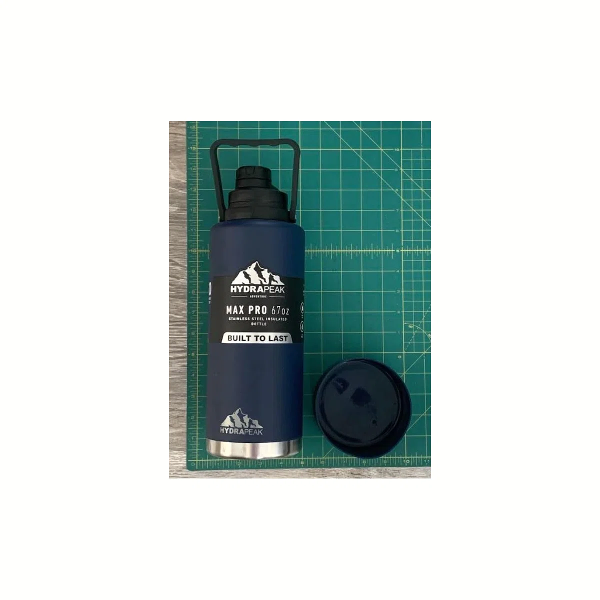 Keeps drinks cold