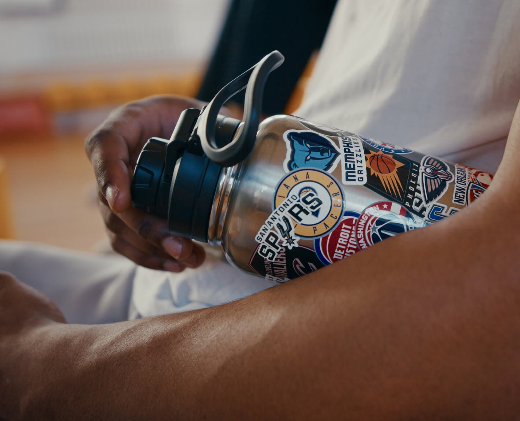 Hydrapeak NBA 32oz All Team Sticker Print Water Bottle with Straw Lid