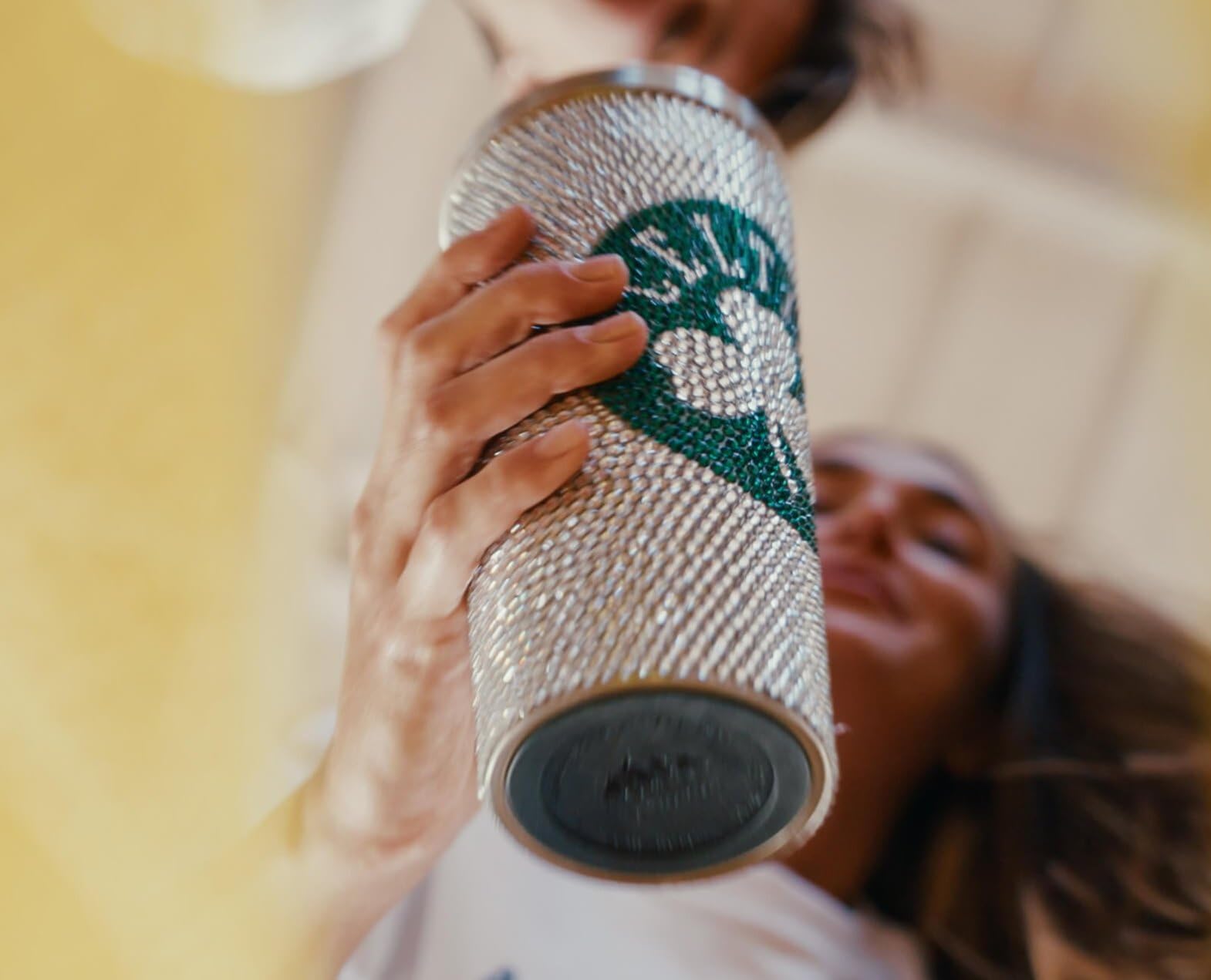 Hydrapeak Boston Celtics 2024 NBA Champions 25oz Rhinestone Bling Tumbler