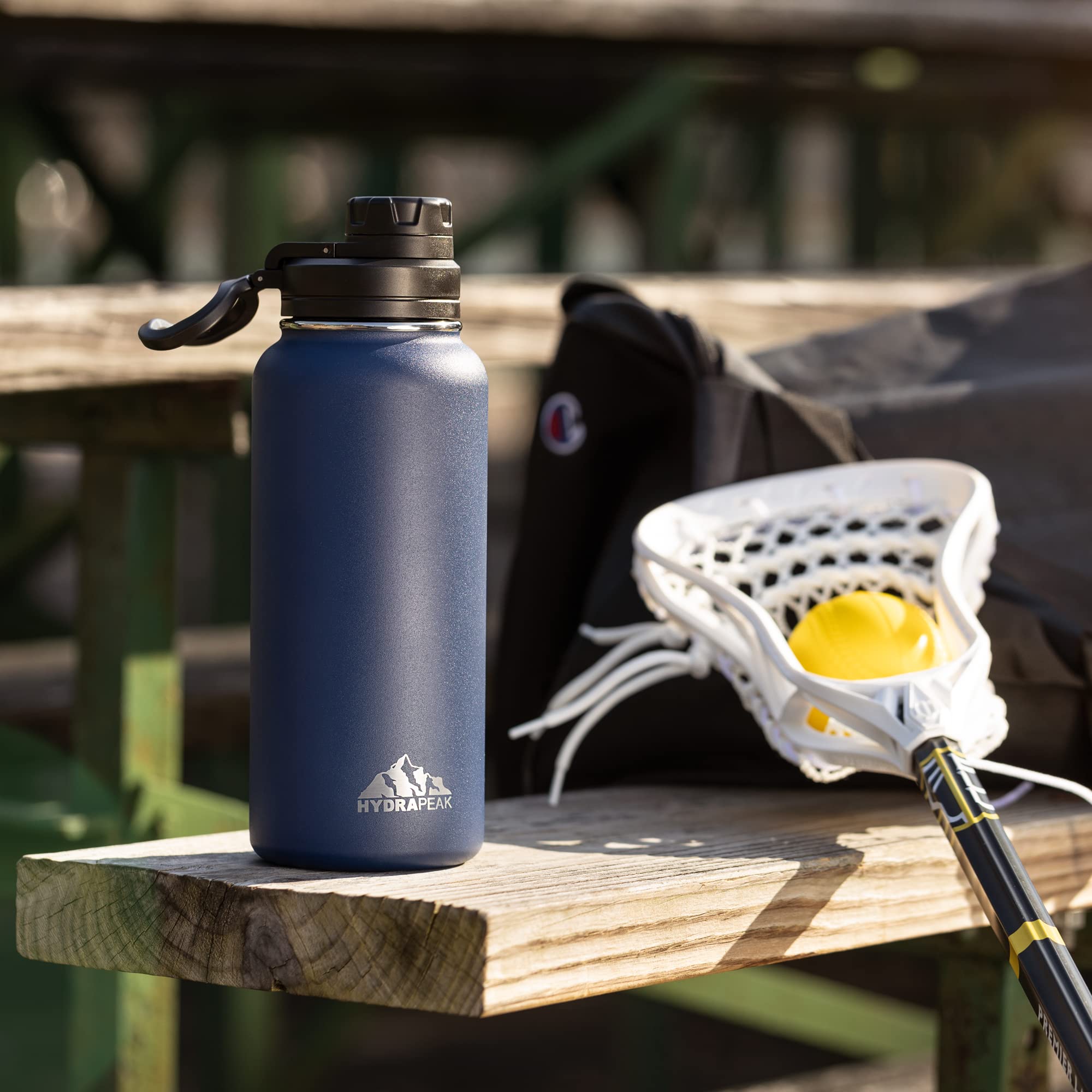 Hydrapeak Active 32oz Insulated Water Bottle with Chug Lid - Navy